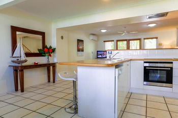 Sunset Cove Noosa - Surfers Paradise Gold Coast 14
