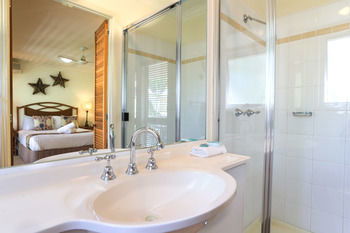 Sunset Cove Noosa - Surfers Paradise Gold Coast 17