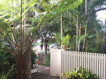 Sunset Cove Noosa - Surfers Paradise Gold Coast 25