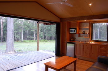 Worrowing At Jervis Bay - Surfers Paradise Gold Coast 42