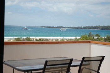 Worrowing At Jervis Bay - Surfers Paradise Gold Coast 59