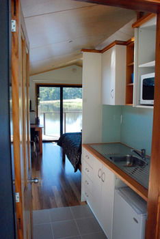 Worrowing At Jervis Bay - Surfers Paradise Gold Coast 65