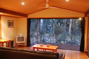 Worrowing At Jervis Bay - Surfers Paradise Gold Coast 5