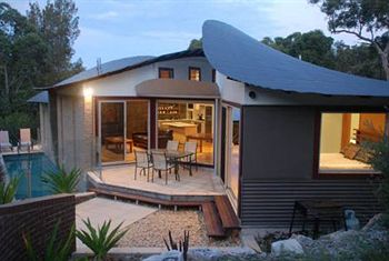 Worrowing At Jervis Bay - Surfers Paradise Gold Coast 22