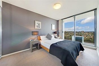 Wyndel Apartments - Harbour Watch - Surfers Paradise Gold Coast 13
