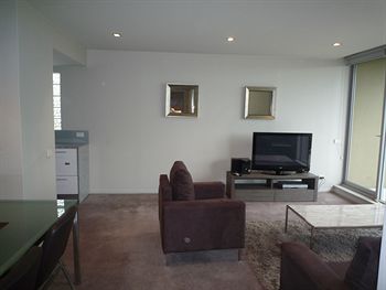 Wyndel Apartments - Harbour Watch - Surfers Paradise Gold Coast 7