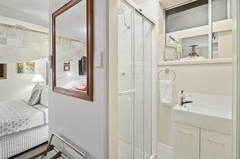 Eden Lodge - Surfers Paradise Gold Coast 3