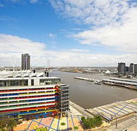 Astra Apartments - Docklands - Surfers Paradise Gold Coast