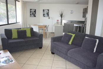 Mylos Apartments - Surfers Paradise Gold Coast 9