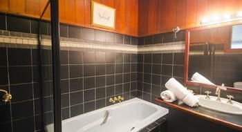 Casuarina Estate - Surfers Paradise Gold Coast 38