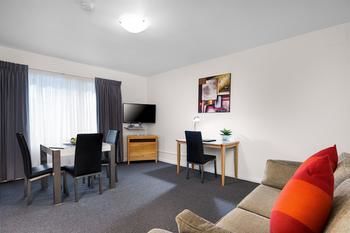 Best Western Fawkner Suites & Serviced Apartments - Surfers Paradise Gold Coast 21
