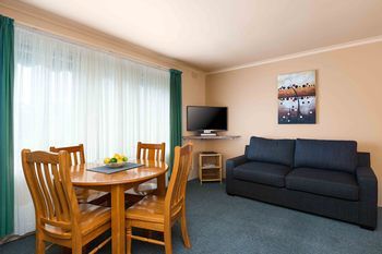 Best Western Fawkner Suites & Serviced Apartments - Surfers Paradise Gold Coast 55