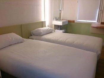 Ibis Budget Dandenong - Surfers Paradise Gold Coast 15