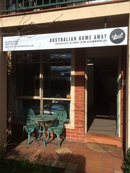 Box Hill Studios At Canterbury Gardens - Surfers Paradise Gold Coast 17