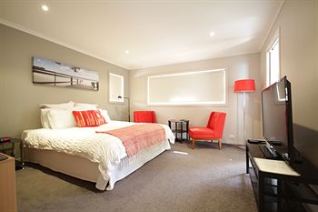 The Edgewater Bed & Breakfast - Surfers Paradise Gold Coast 28