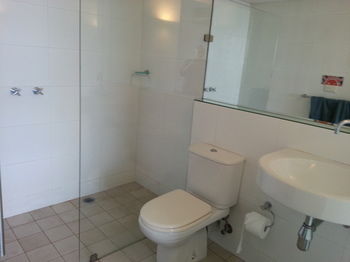 Darlinghurst Apartments - Surfers Paradise Gold Coast 6