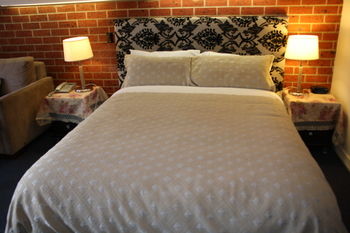 Carnegie Motor Inn - Surfers Paradise Gold Coast 21