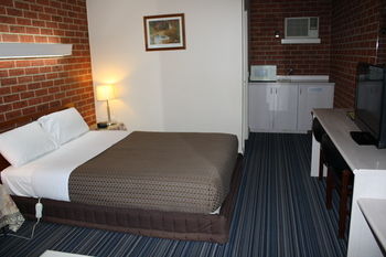 Carnegie Motor Inn - Surfers Paradise Gold Coast 22
