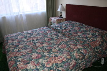 Carnegie Motor Inn - Surfers Paradise Gold Coast 29