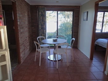 Dungowan Waterfront Apartments - Surfers Paradise Gold Coast 20