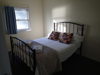 Dungowan Waterfront Apartments - Surfers Paradise Gold Coast 26