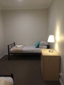 Dungowan Waterfront Apartments - Surfers Paradise Gold Coast 108
