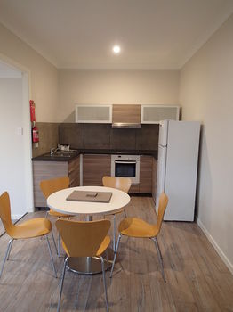 Dungowan Waterfront Apartments - Surfers Paradise Gold Coast 136