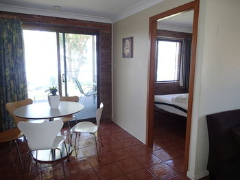 Dungowan Waterfront Apartments - Surfers Paradise Gold Coast 169