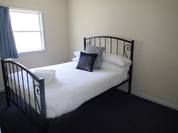Dungowan Waterfront Apartments - Surfers Paradise Gold Coast 186