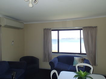 Dungowan Waterfront Apartments - Surfers Paradise Gold Coast 197