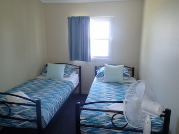 Dungowan Waterfront Apartments - Surfers Paradise Gold Coast 198