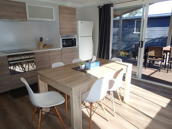 Dungowan Waterfront Apartments - Surfers Paradise Gold Coast 240