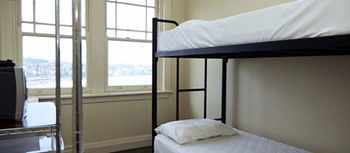 Noah's Bondi - Hostel - Surfers Paradise Gold Coast 12