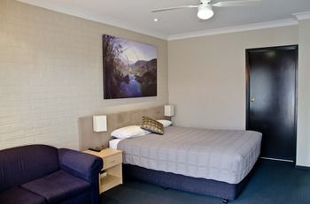 Baybrook Motor Inn & Apartments - Surfers Paradise Gold Coast 4