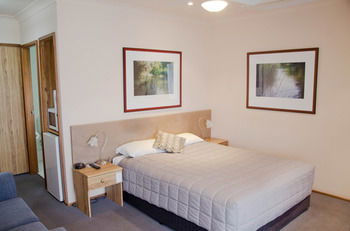 Baybrook Motor Inn & Apartments - Surfers Paradise Gold Coast 12