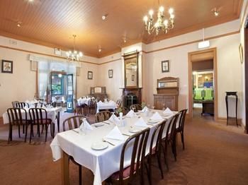 The Victoria & Albert Guesthouse - Surfers Paradise Gold Coast 8