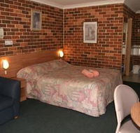 Forest Lodge Motor Inn amp Restaurant - Surfers Paradise Gold Coast