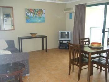 Chez Noosa Resort Motel - Surfers Paradise Gold Coast 2