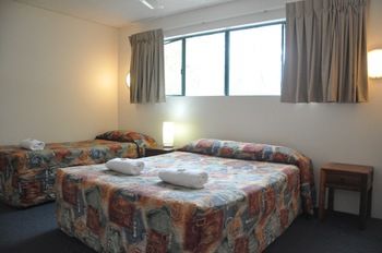 Chez Noosa Resort Motel - Surfers Paradise Gold Coast 8