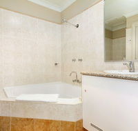 Edward Parry Motel amp Apartments - Surfers Paradise Gold Coast