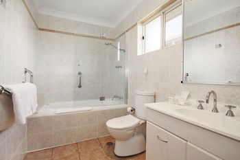 Edward Parry Motel & Apartments - Surfers Paradise Gold Coast 2
