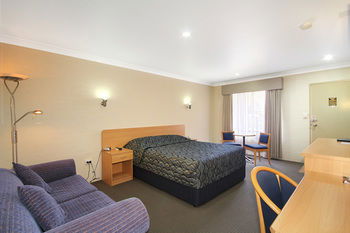 Edward Parry Motel & Apartments - Surfers Paradise Gold Coast 7