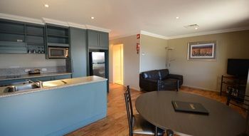 Edward Parry Motel & Apartments - Surfers Paradise Gold Coast 25
