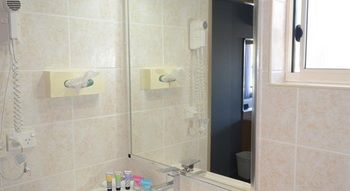 Edward Parry Motel & Apartments - Surfers Paradise Gold Coast 27