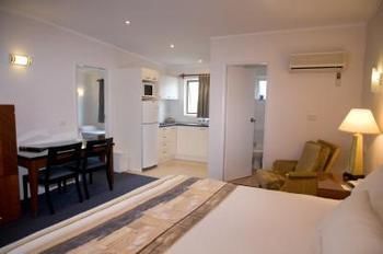 Clan Lakeside Lodge Terrigal - Surfers Paradise Gold Coast 4