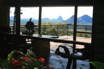 Uluramaya Retreat Cabins - Surfers Paradise Gold Coast 0