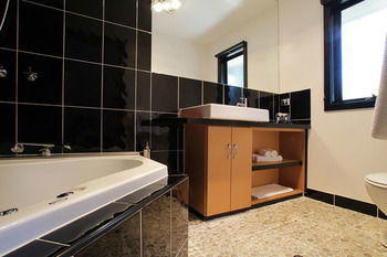 Cherryblossom B&B - Surfers Paradise Gold Coast 19