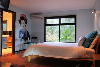 Cherryblossom B&B - Surfers Paradise Gold Coast 25