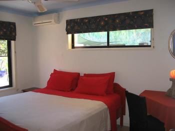 Noosa Edge Nudist Retreat - Surfers Paradise Gold Coast 3