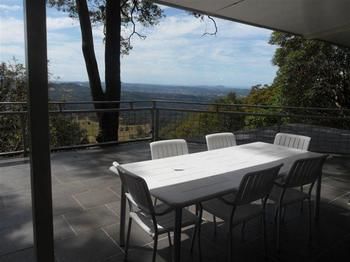 Treetops Accommodation Montville - Surfers Paradise Gold Coast 3